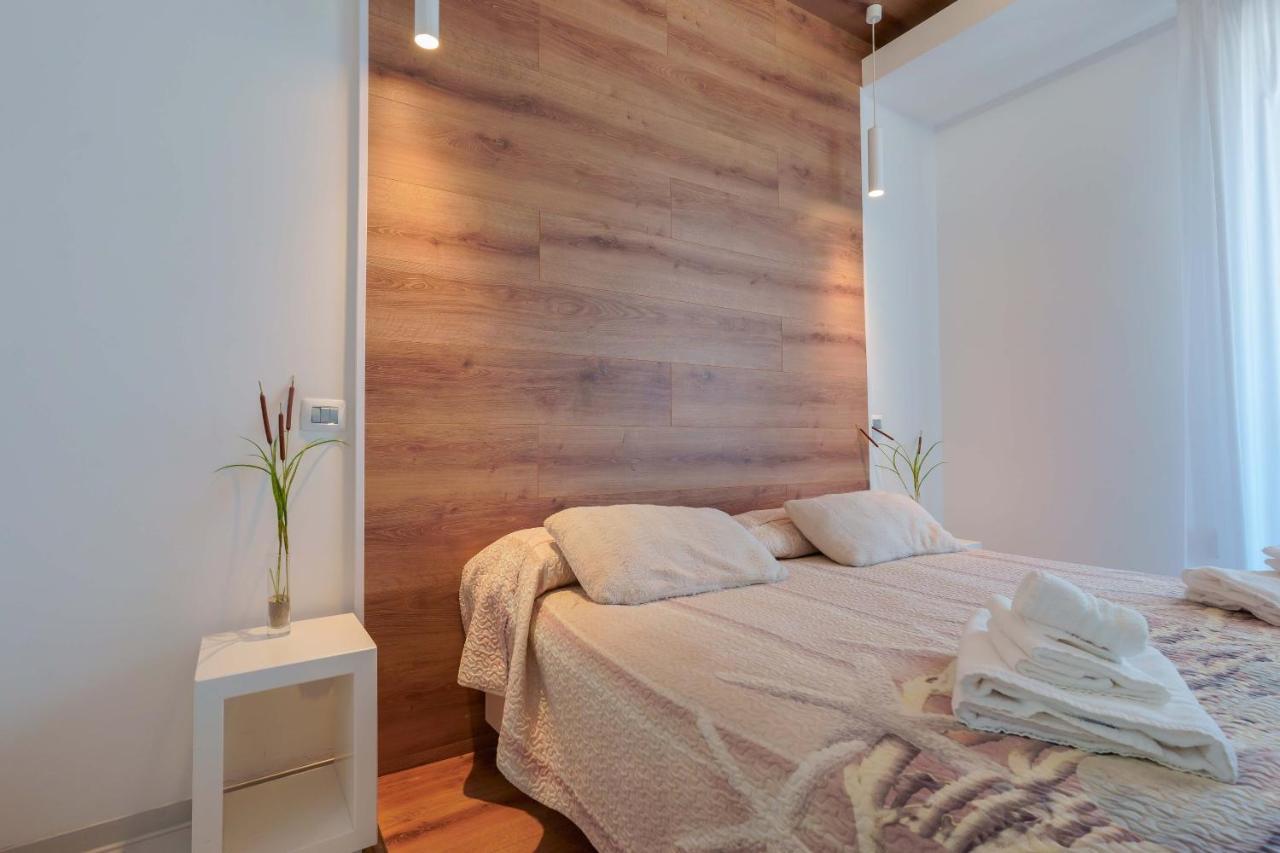 Petrarca Venti Rooms - Eja Sardinia Cagliari Buitenkant foto