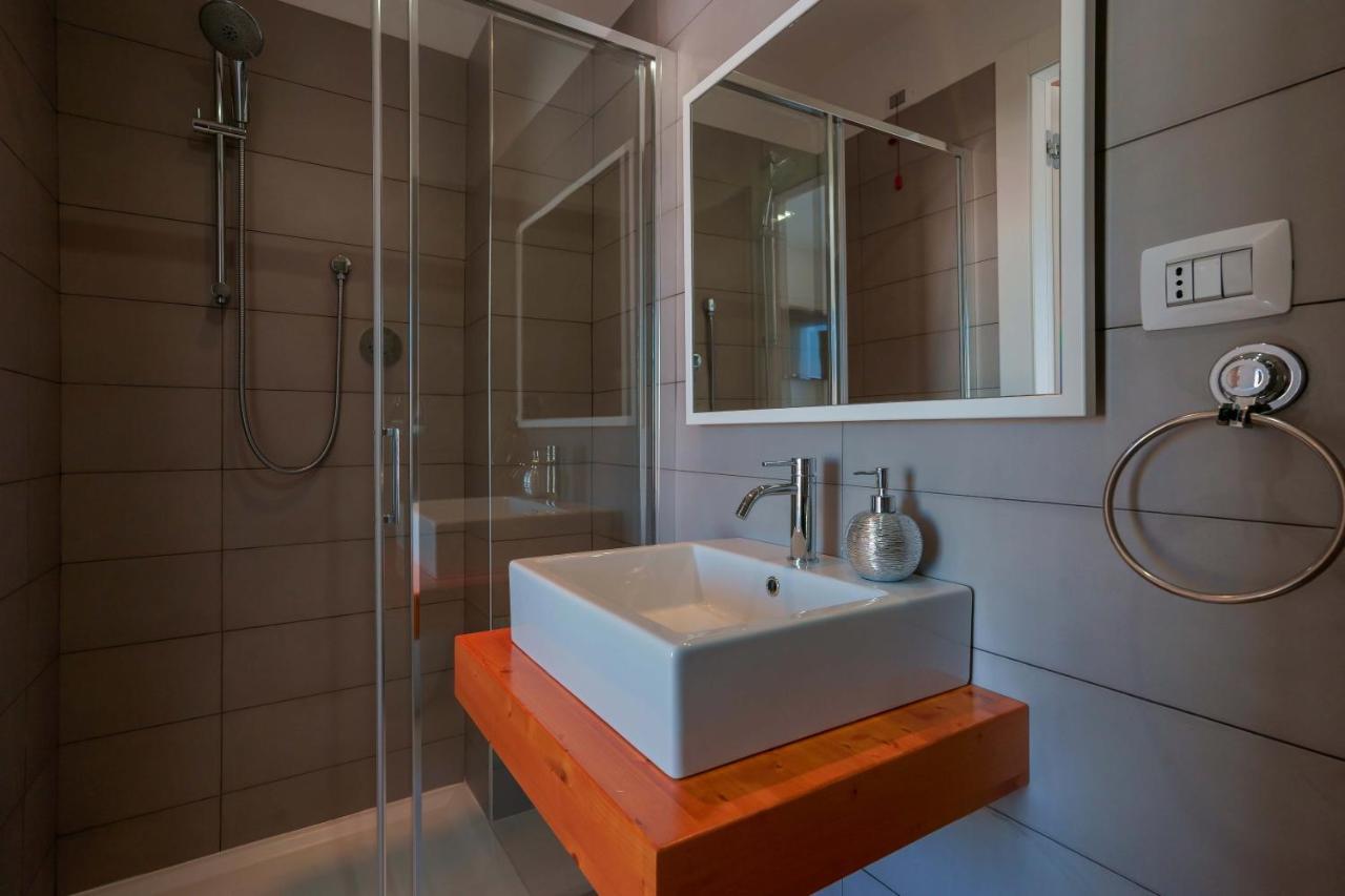 Petrarca Venti Rooms - Eja Sardinia Cagliari Buitenkant foto