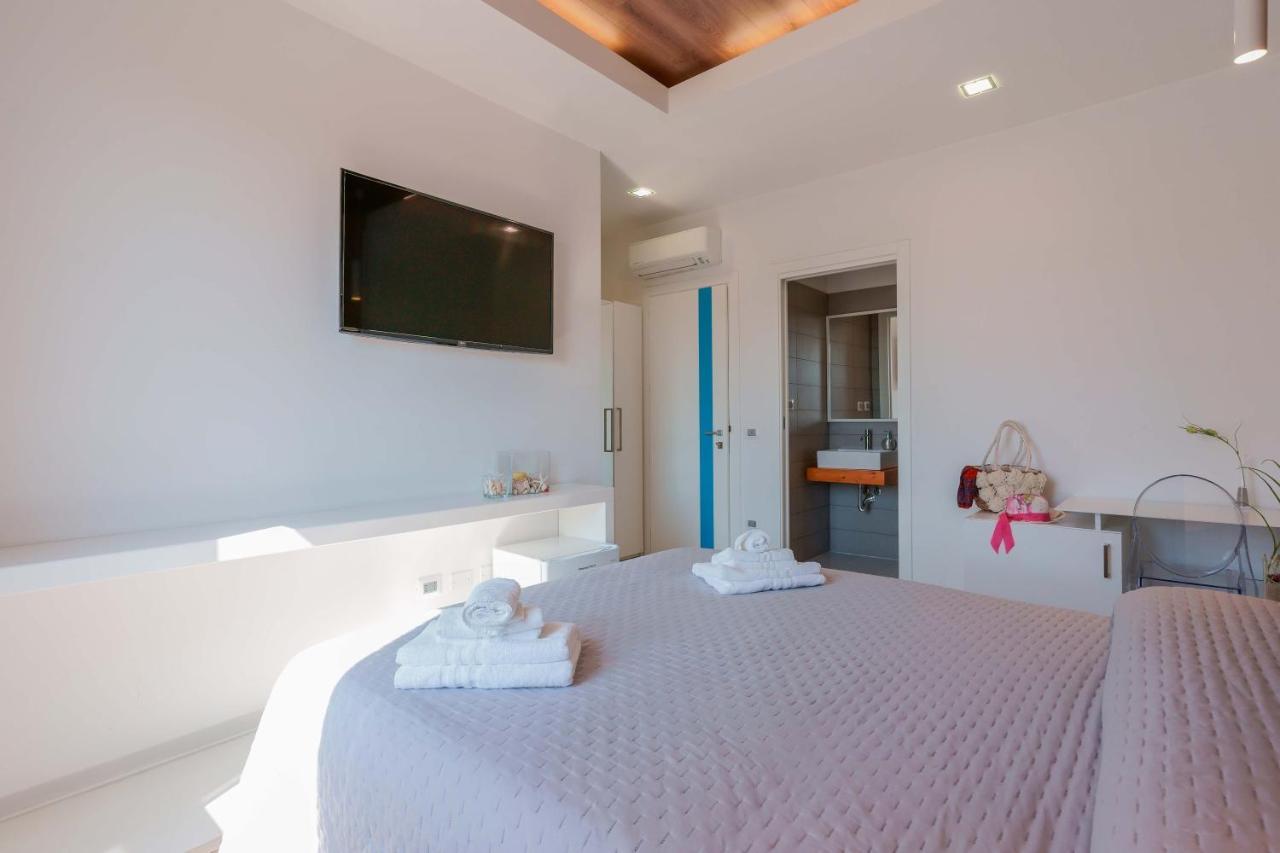Petrarca Venti Rooms - Eja Sardinia Cagliari Buitenkant foto