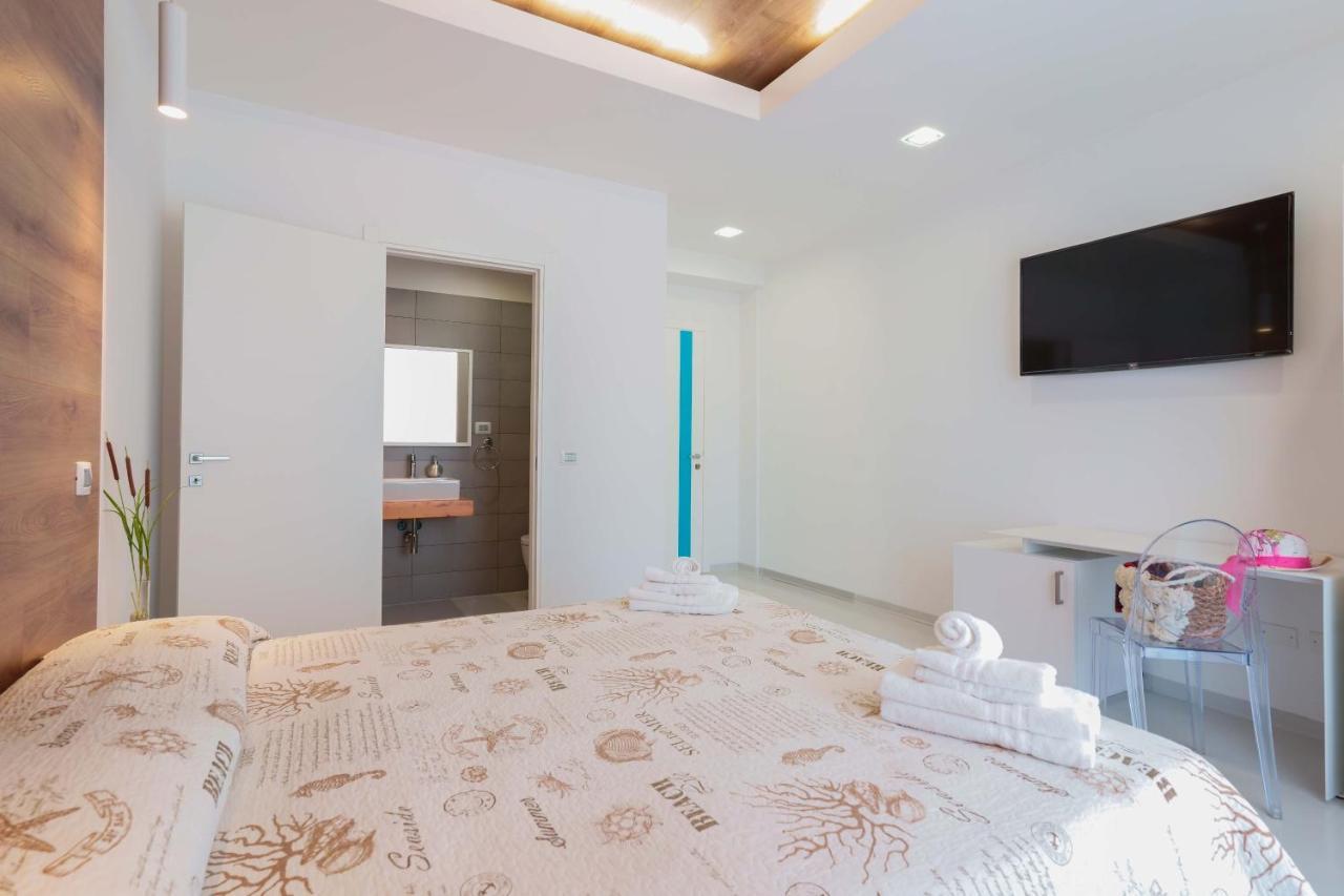 Petrarca Venti Rooms - Eja Sardinia Cagliari Buitenkant foto