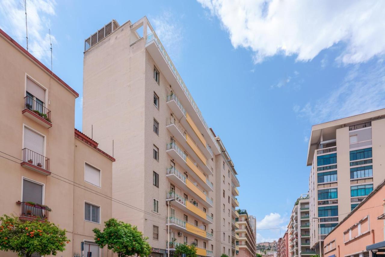 Petrarca Venti Rooms - Eja Sardinia Cagliari Buitenkant foto